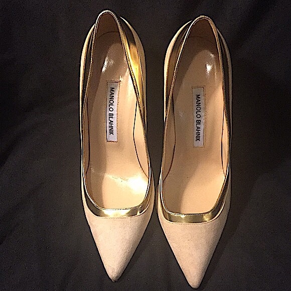 MANOLO BLAHNIK - SUEDE PUMPS - Picture 3 of 16